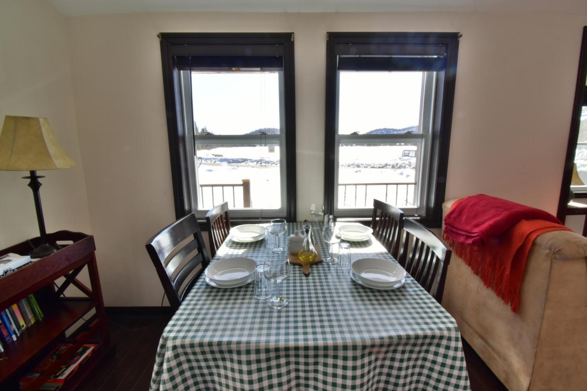 Emme Chalets Sainte-Lucie-de-Doncaster Екстер'єр фото