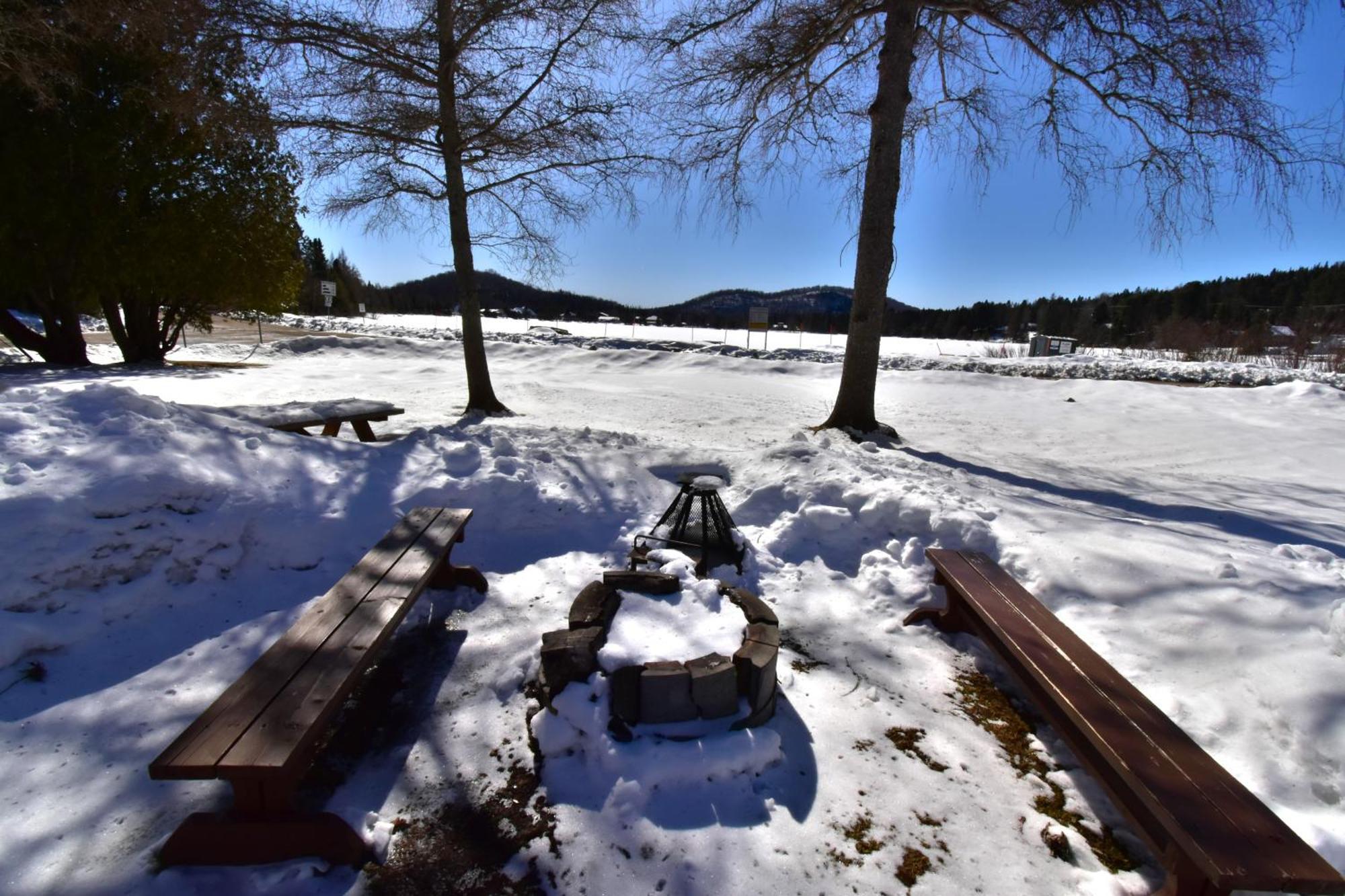 Emme Chalets Sainte-Lucie-de-Doncaster Екстер'єр фото