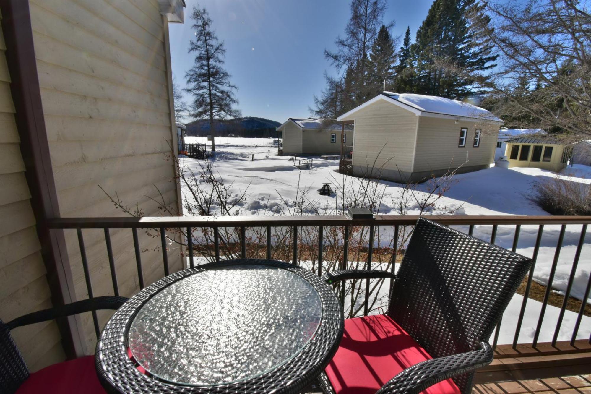 Emme Chalets Sainte-Lucie-de-Doncaster Екстер'єр фото