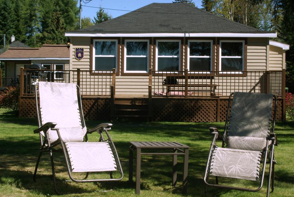 Emme Chalets Sainte-Lucie-de-Doncaster Номер фото